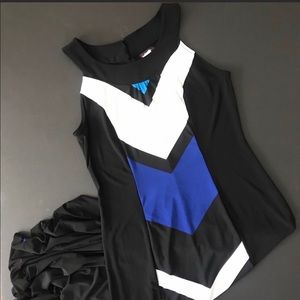 Slimmimg poly spandex color block maxi dress